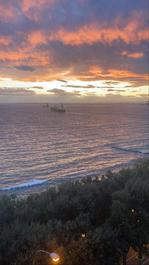 Suite Al Mare Taranto Eksteriør billede