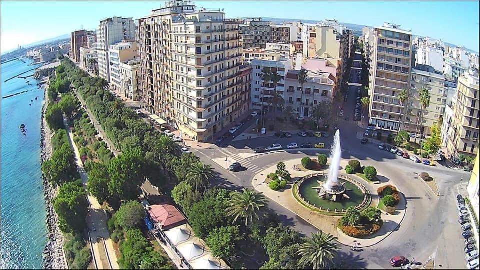 Suite Al Mare Taranto Eksteriør billede