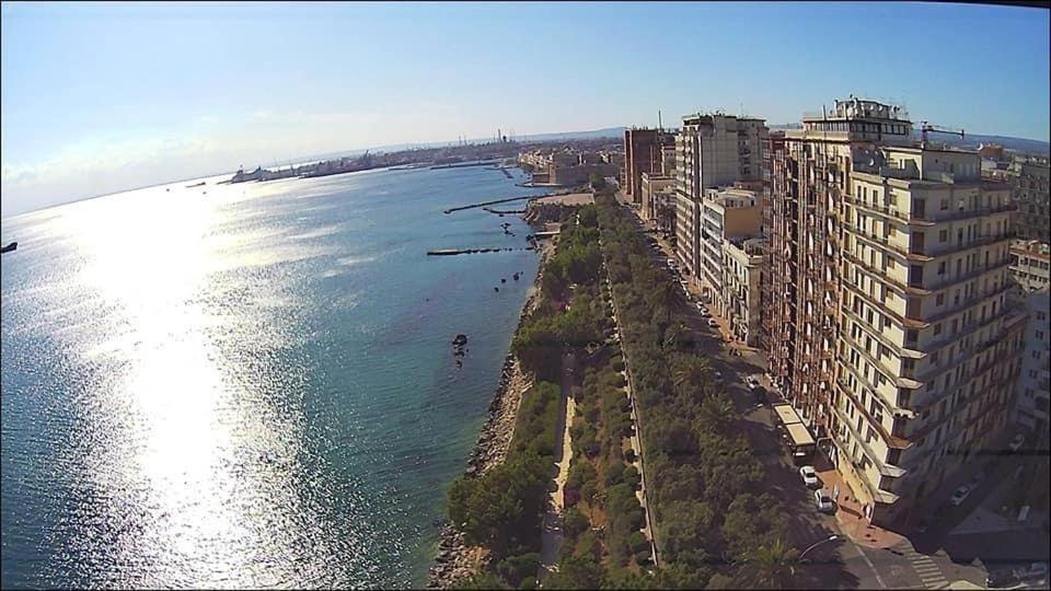 Suite Al Mare Taranto Eksteriør billede